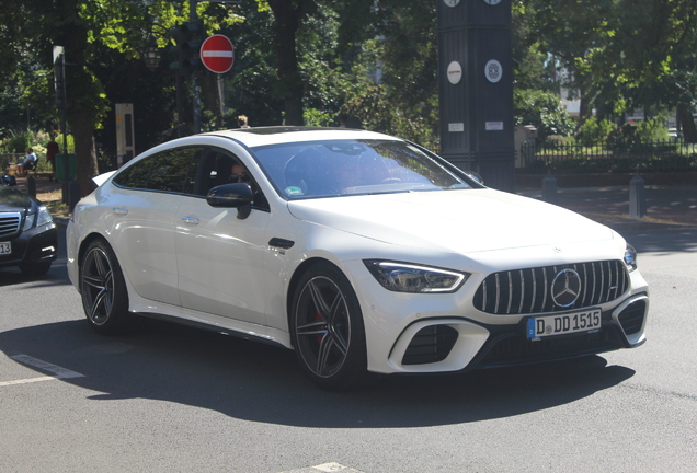 Mercedes-AMG GT 63 X290