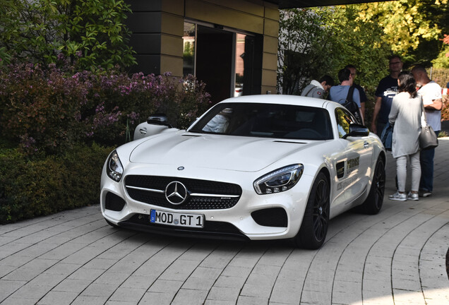 Mercedes-AMG GT S C190