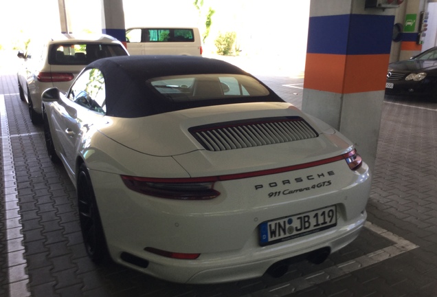 Porsche 991 Carrera 4 GTS Cabriolet MkII