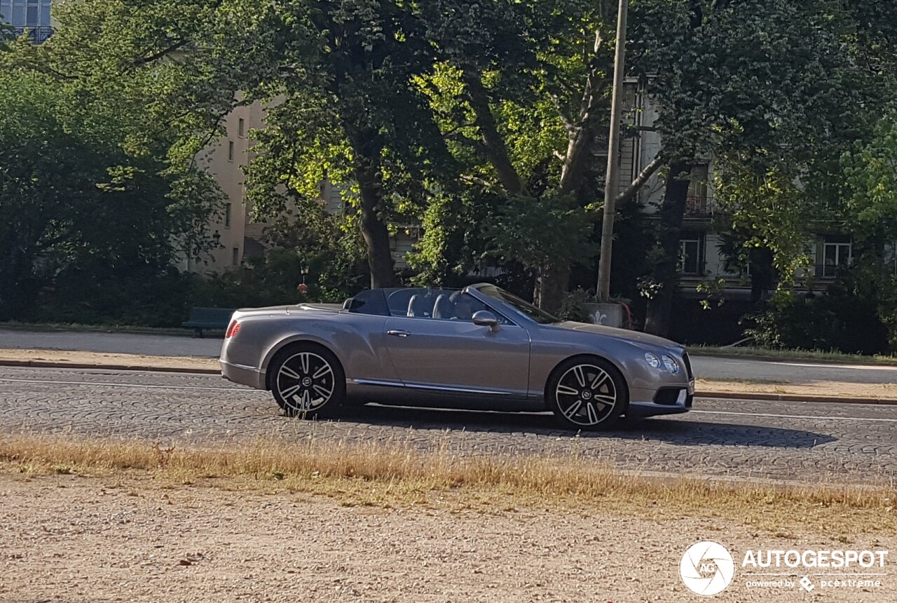 Bentley Continental GTC V8