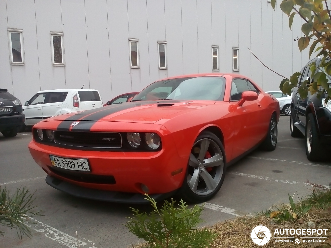 Dodge Challenger SRT-8