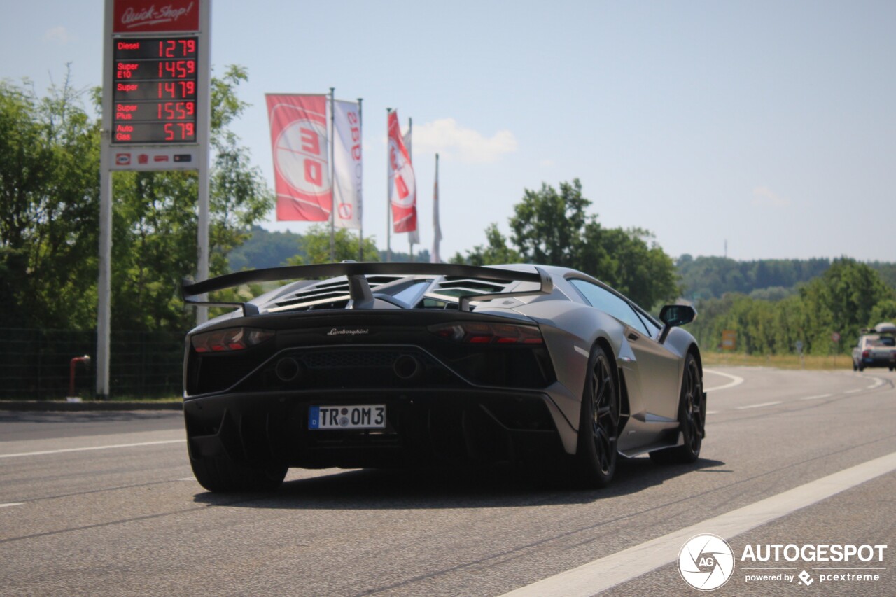 Lamborghini Aventador LP770-4 SVJ