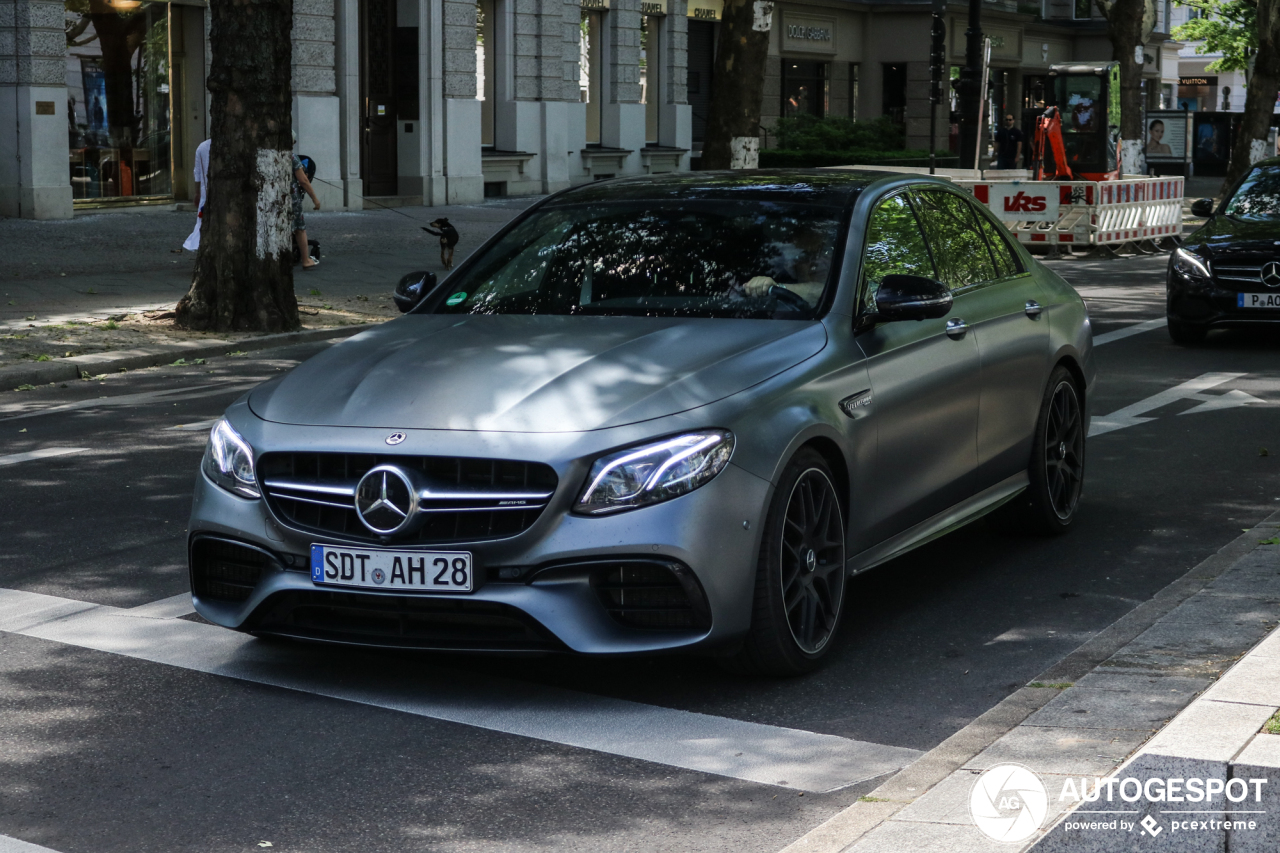 Mercedes-AMG E 63 S W213