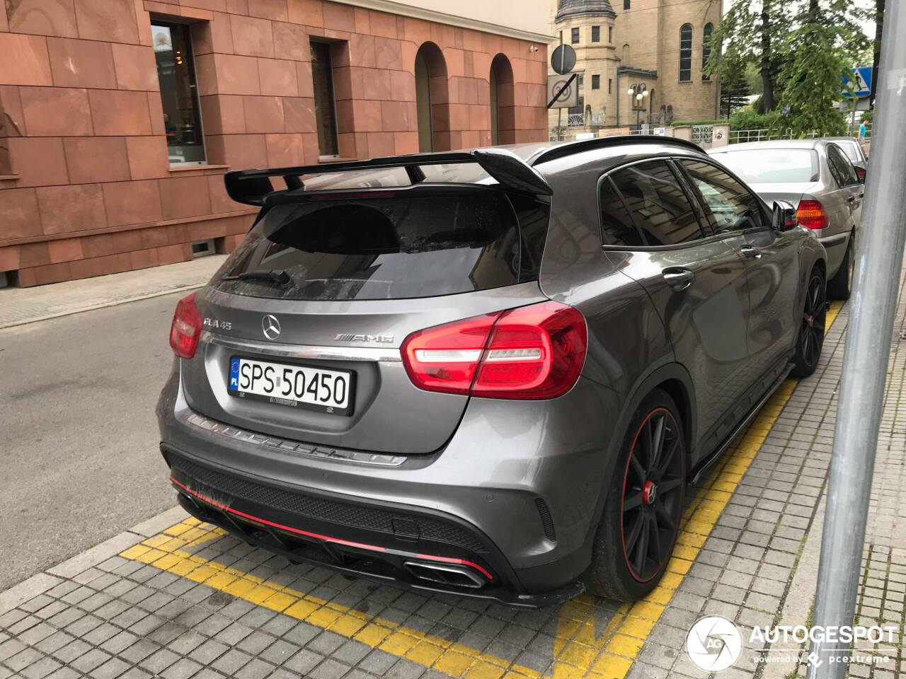 Mercedes-Benz GLA 45 AMG Edition 1