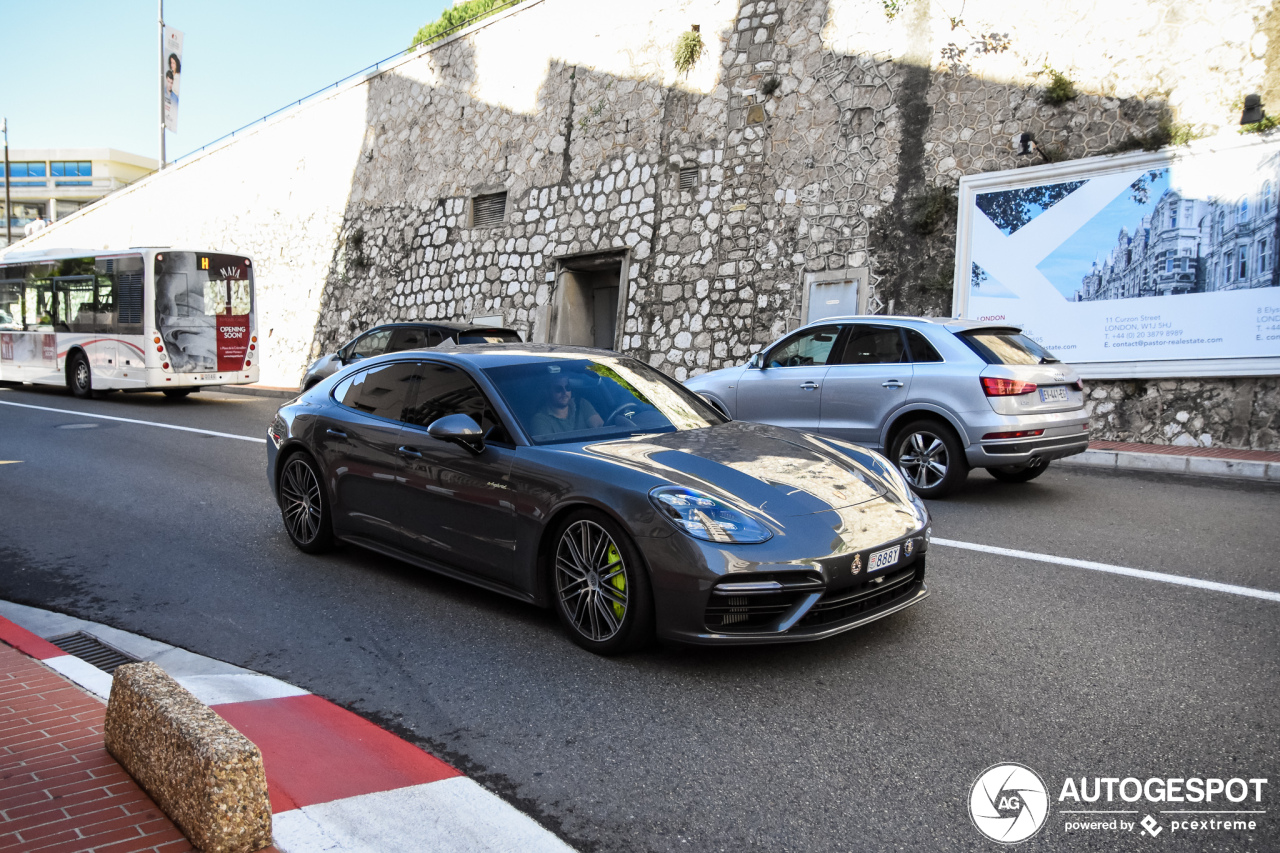 Porsche 971 Panamera Turbo S E-Hybrid