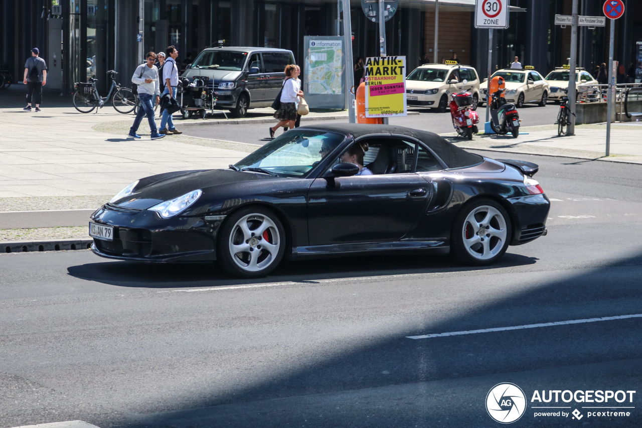 Porsche 996 Turbo Cabriolet