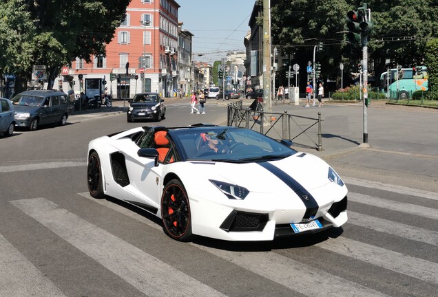 Lamborghini Aventador LP700-4 Roadster