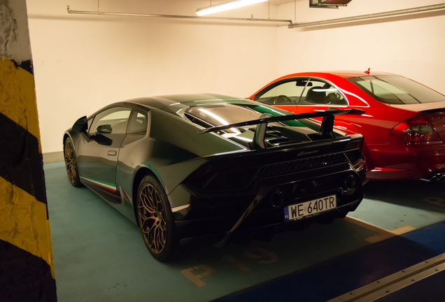 Lamborghini Huracán LP640-4 Performante