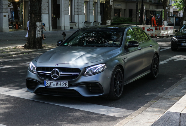 Mercedes-AMG E 63 S W213