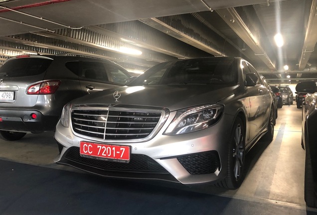 Mercedes-AMG S 63 V222