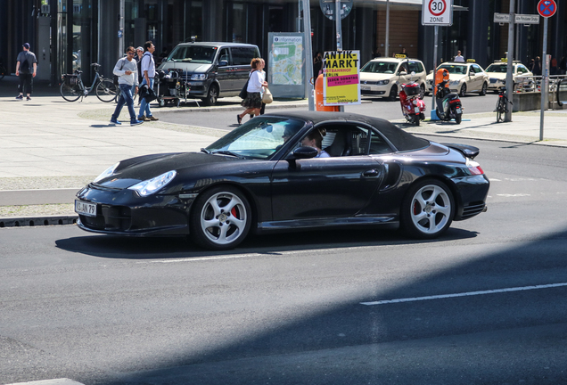 Porsche 996 Turbo Cabriolet