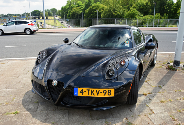 Alfa Romeo 4C Coupé