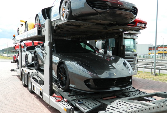 Ferrari 812 Superfast