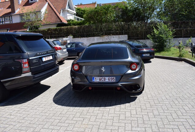 Ferrari FF