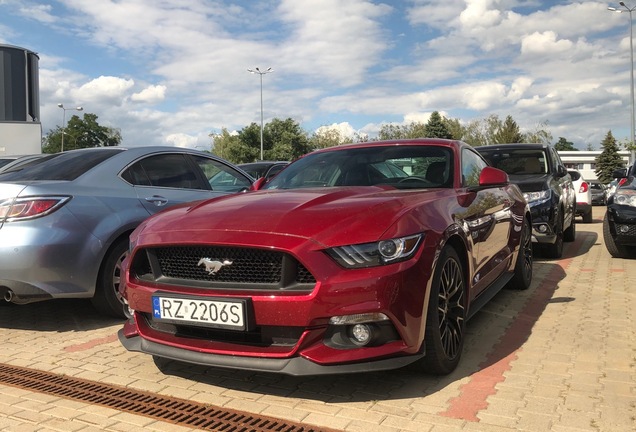 Ford Mustang GT 2015