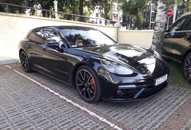 Porsche 971 Panamera Turbo Sport Turismo