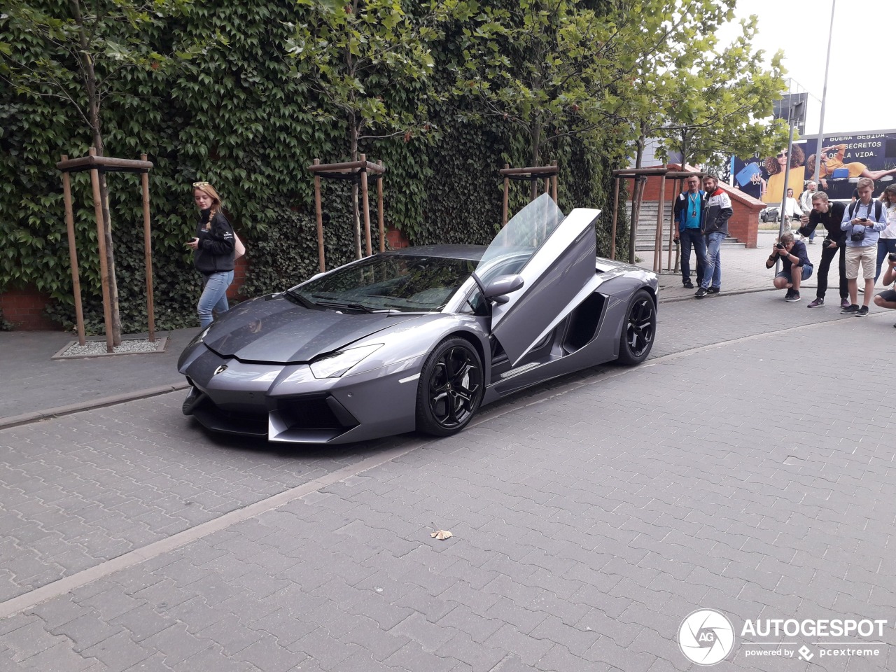 Lamborghini Aventador LP700-4