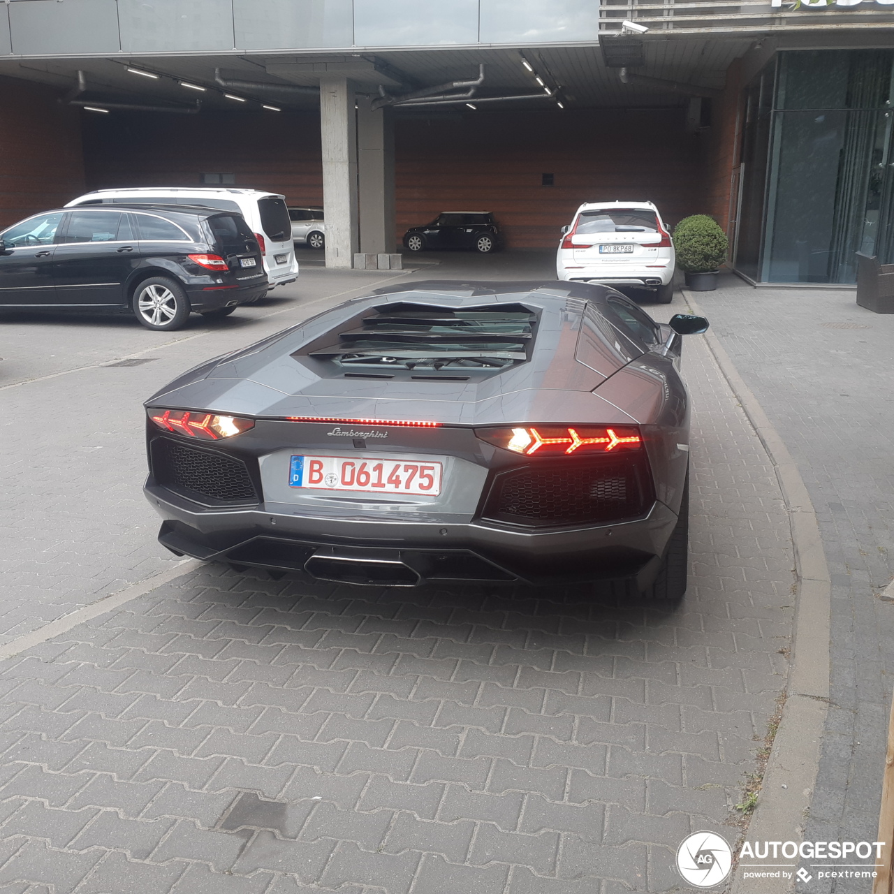 Lamborghini Aventador LP700-4