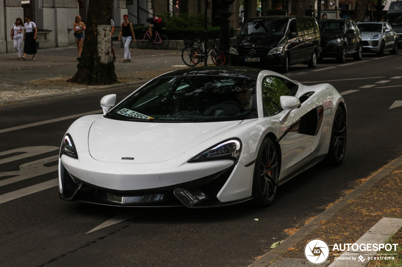 McLaren 570S