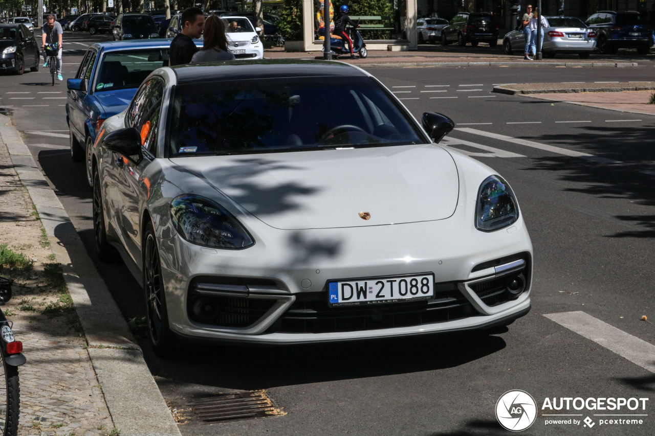 Porsche 971 Panamera Turbo S E-Hybrid