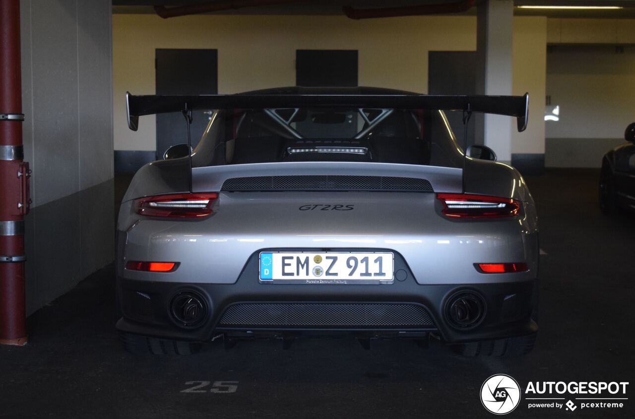 Porsche 991 GT2 RS Weissach Package