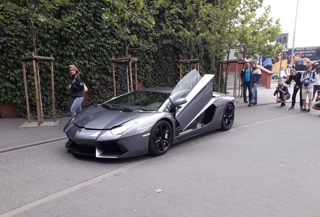 Lamborghini Aventador LP700-4