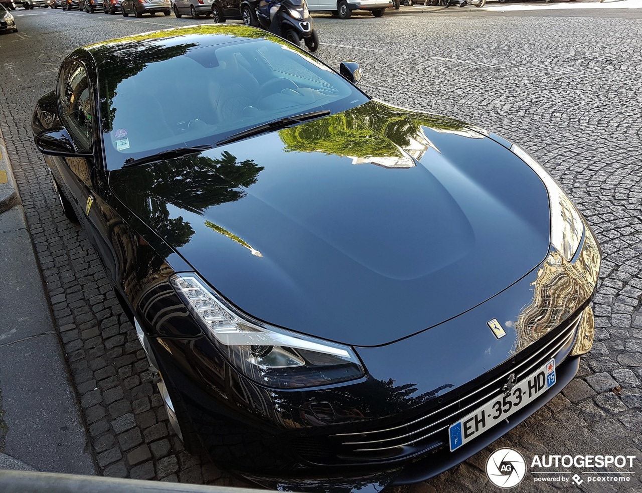 Ferrari GTC4Lusso