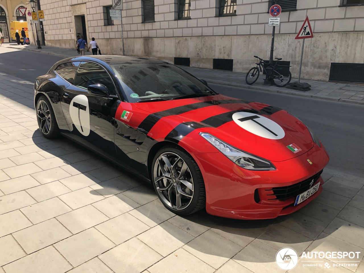 Ferrari GTC4Lusso T