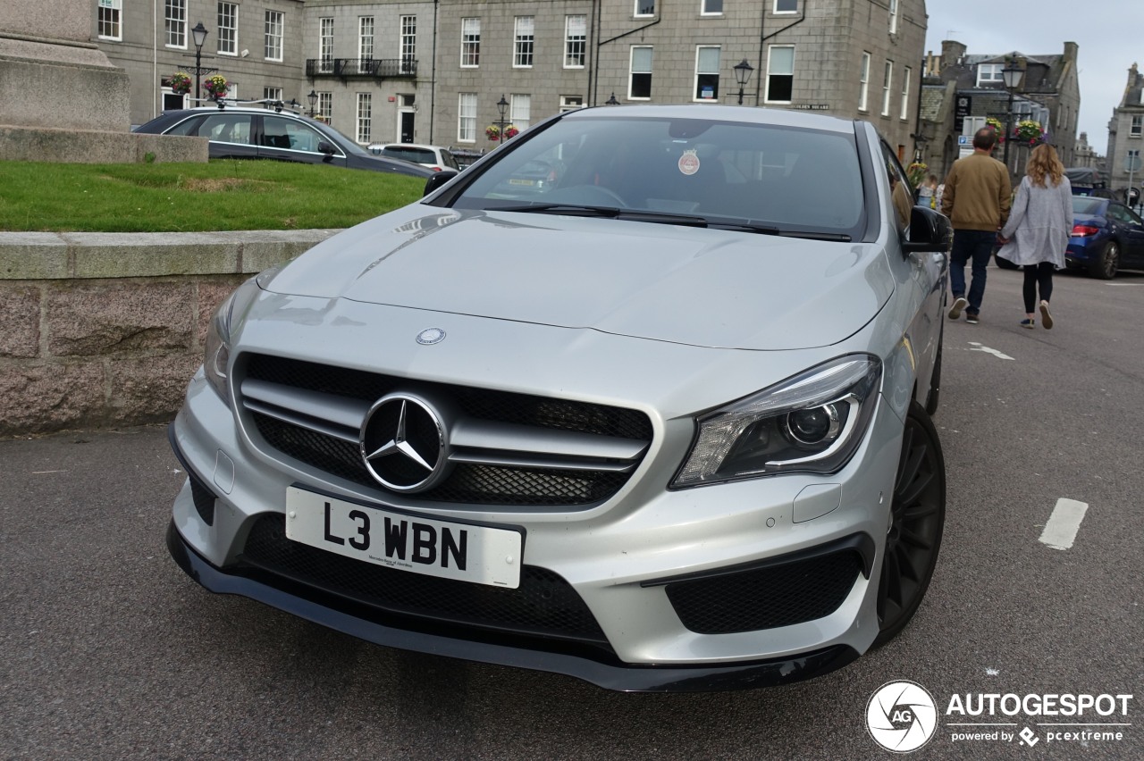 Mercedes-Benz CLA 45 AMG C117