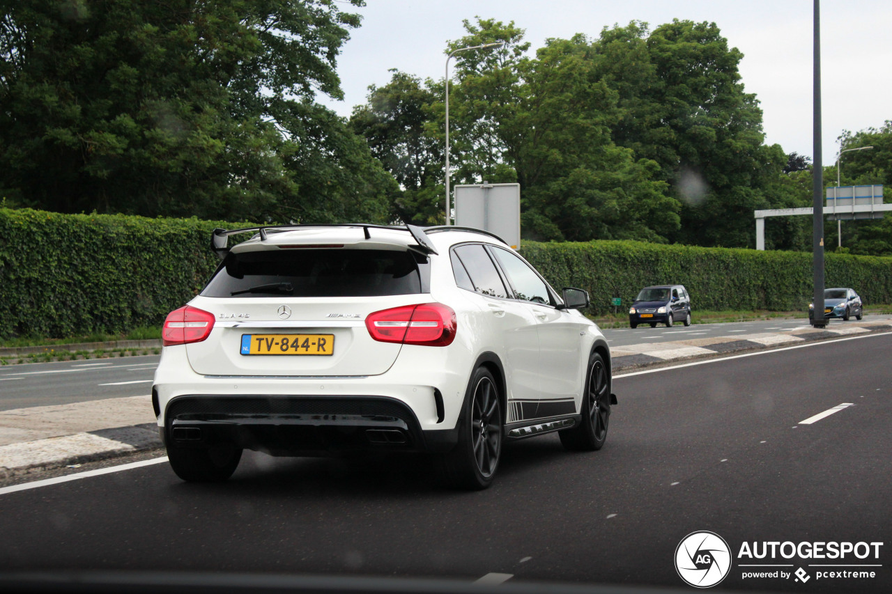 Mercedes-Benz GLA 45 AMG X156