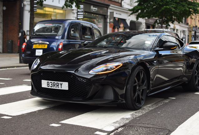 Aston Martin DBS Superleggera