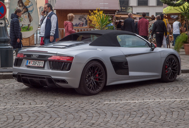 Audi R8 V10 Spyder 2016