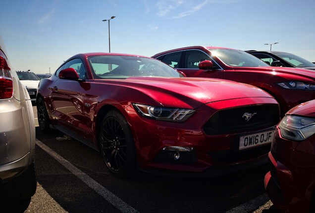 Ford Mustang GT 2015