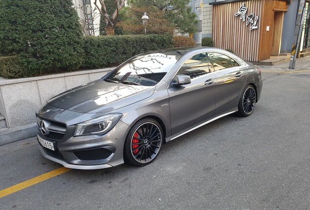 Mercedes-AMG CLA 45 C117