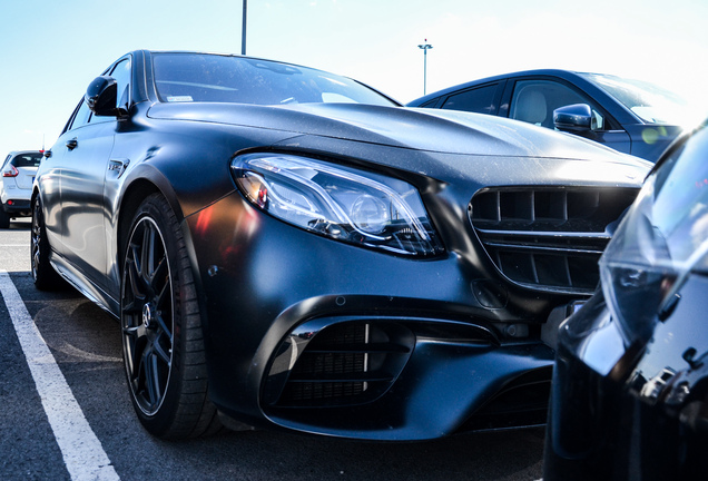 Mercedes-AMG E 63 S W213 Edition 1