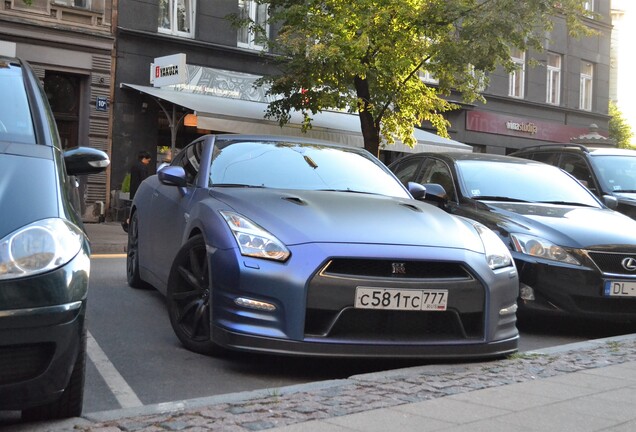 Nissan GT-R 2014