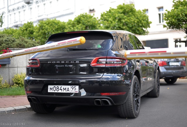 Porsche 95B Macan Turbo