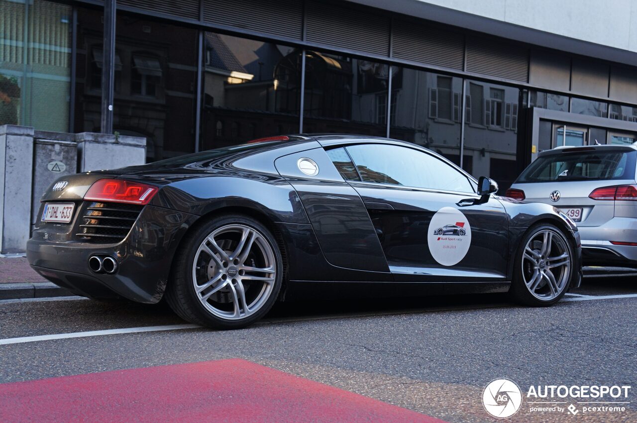 Audi R8