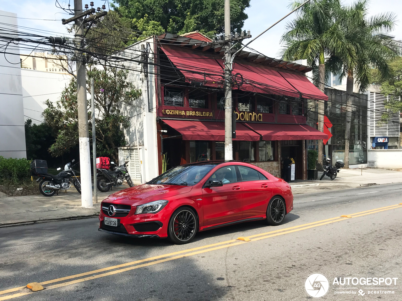 Mercedes-Benz CLA 45 AMG C117