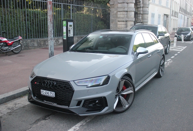 Audi RS4 Avant B9