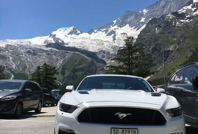 Ford Mustang GT 2015