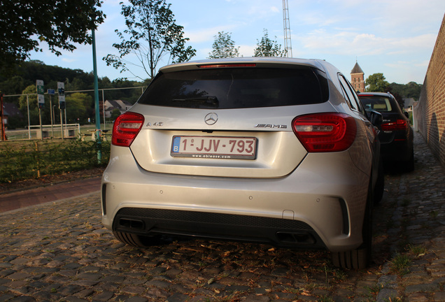 Mercedes-Benz A 45 AMG