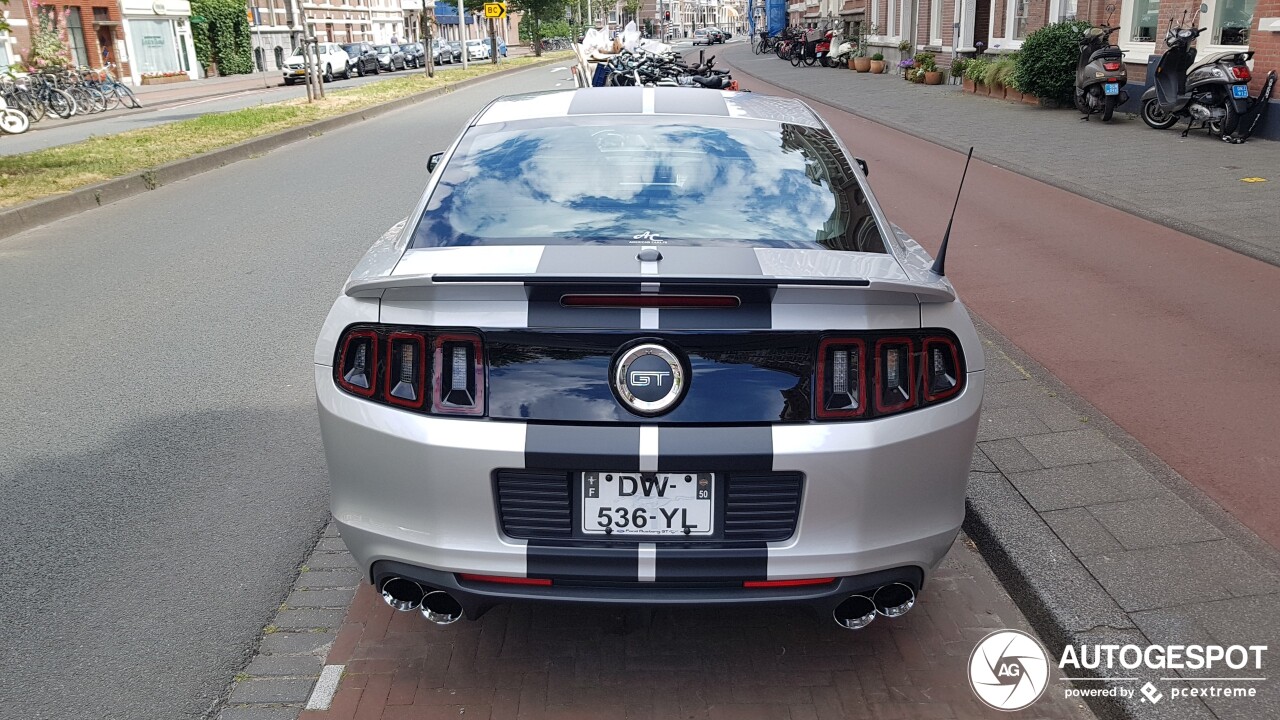 Ford Mustang GT 2013