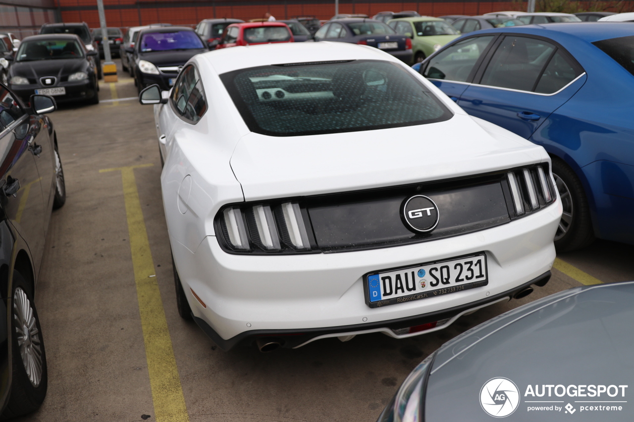 Ford Mustang GT 2015