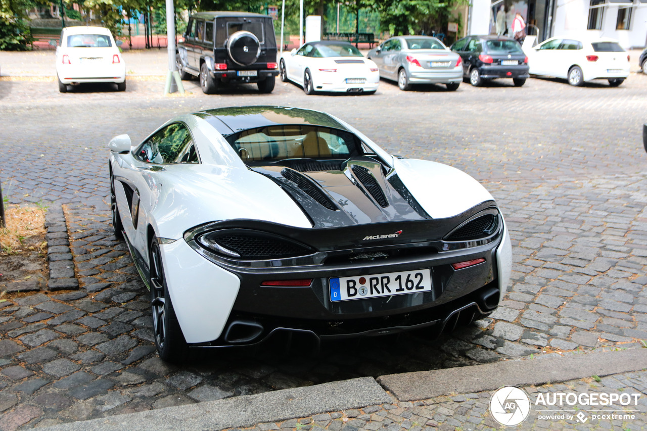 McLaren 570S