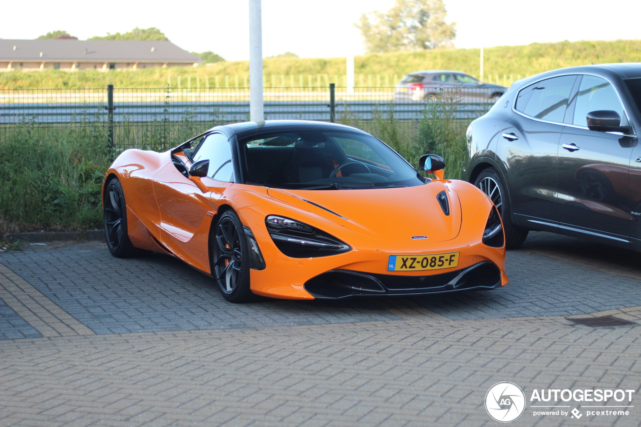 McLaren 720S Spider