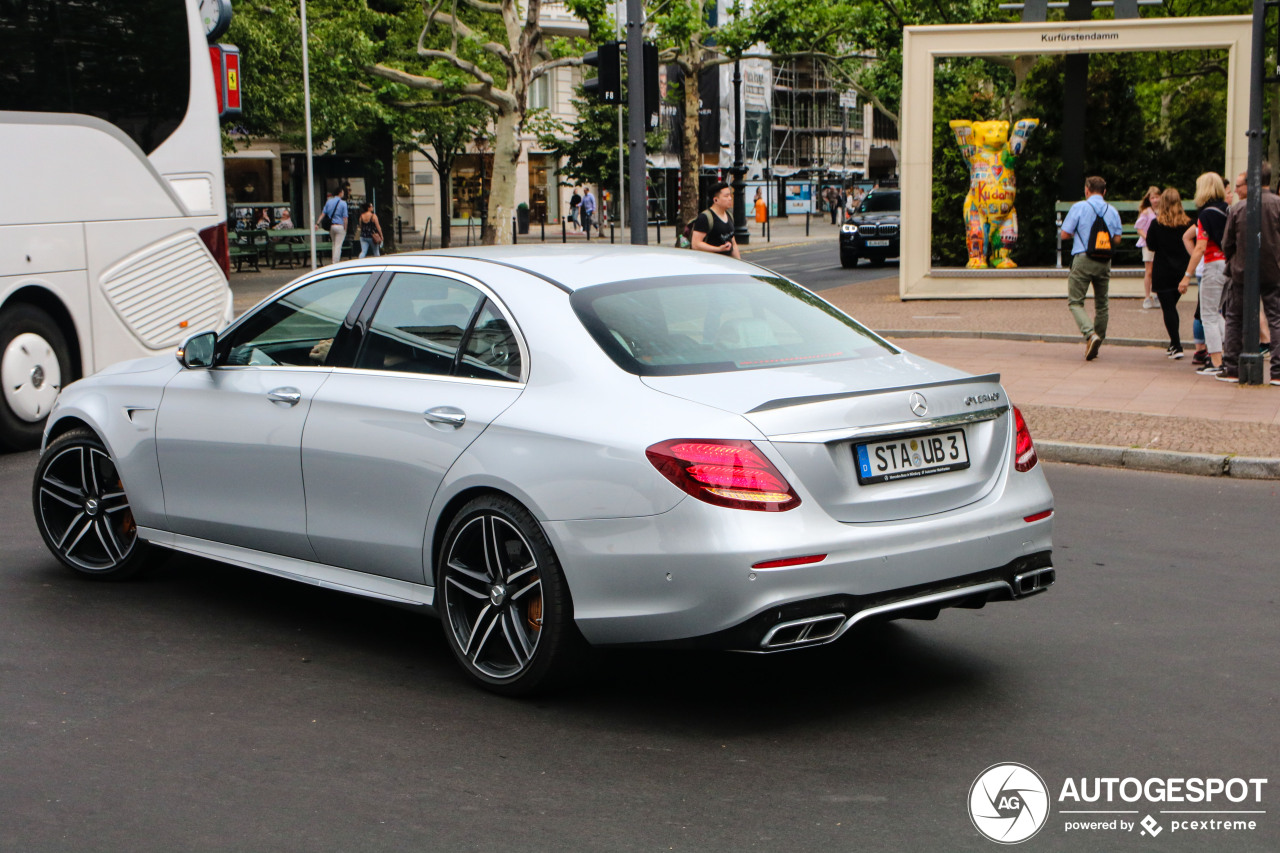 Mercedes-AMG E 63 S W213