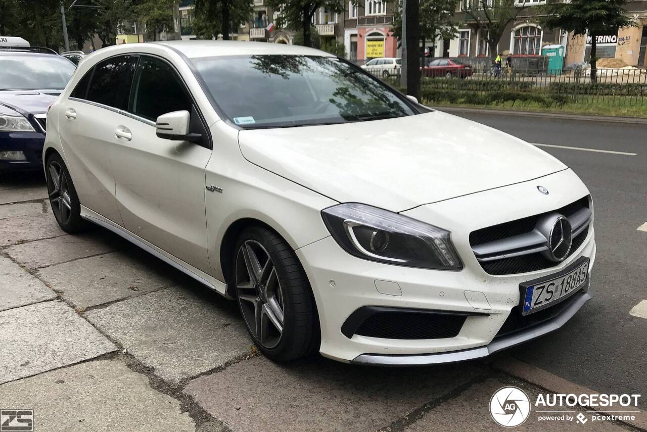 Mercedes-Benz A 45 AMG