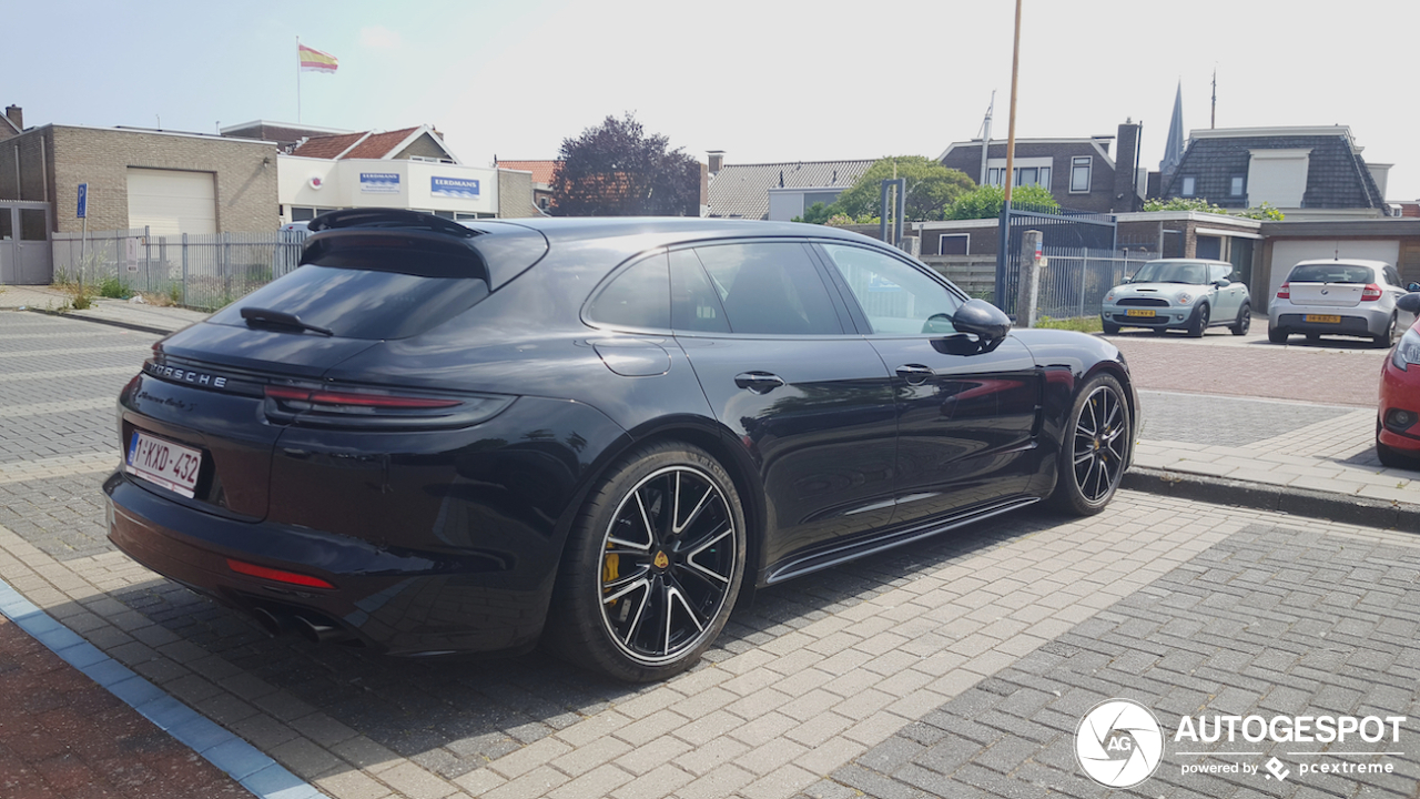 Porsche 971 Panamera Turbo S E-Hybrid Sport Turismo