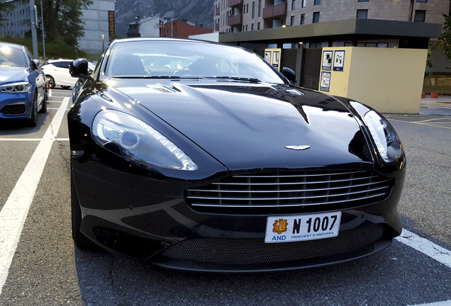 Aston Martin Virage 2011